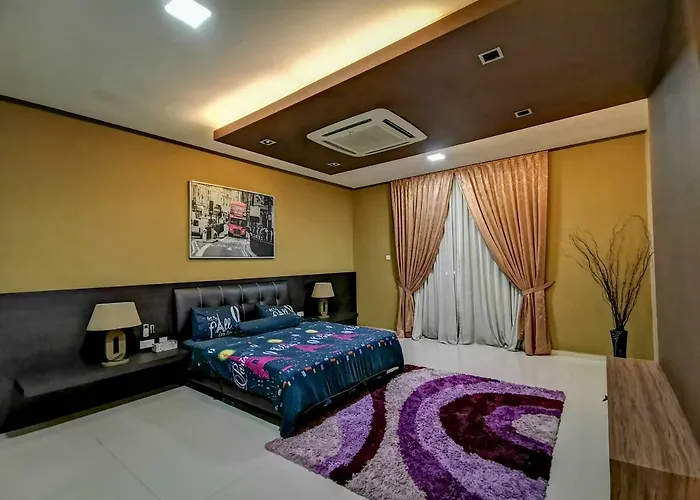 RIA Homestay
